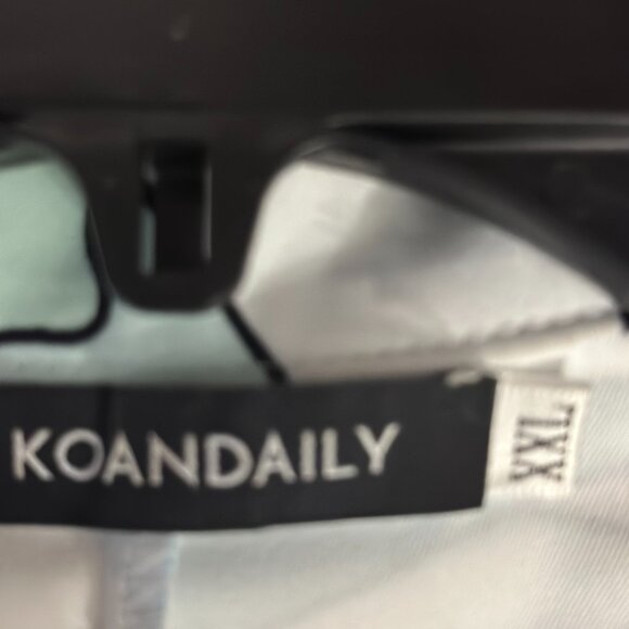 Abstract Multicolor Blazer & Pants Set - Picture 5 of 10